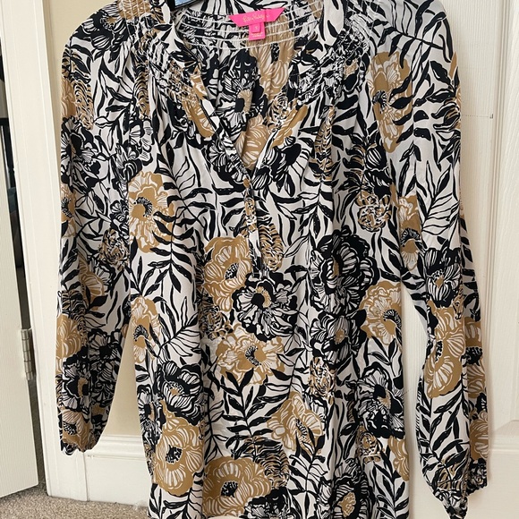Lot of 5 Lilly Pulitzer Elsa tops. Size small. - Picture 6 of 6